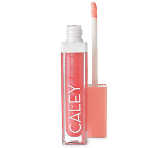 Say hello to glowing lips with Beachy Kiss Natural Lip Oil from Caley Cosmetics! The ultimate blend of clean, natural ingredients for stunning, nourished lips